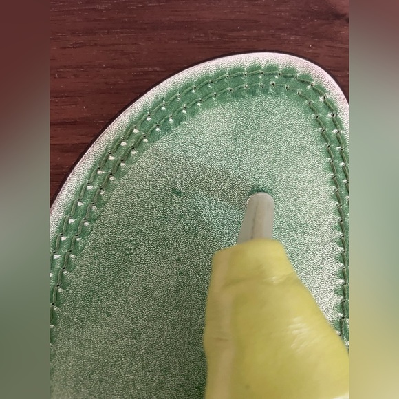 Made in Italy Lalu Green Flat Bonded Leather Sandals Size 37 - Picture 9 of 11